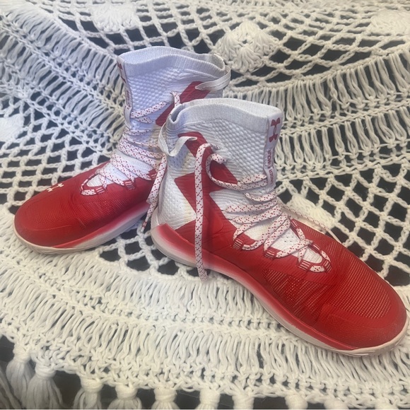 Under Armour Womens Highlight Ace 2.0 Volleyball Shoe Size 8 - Picture 2 of 4